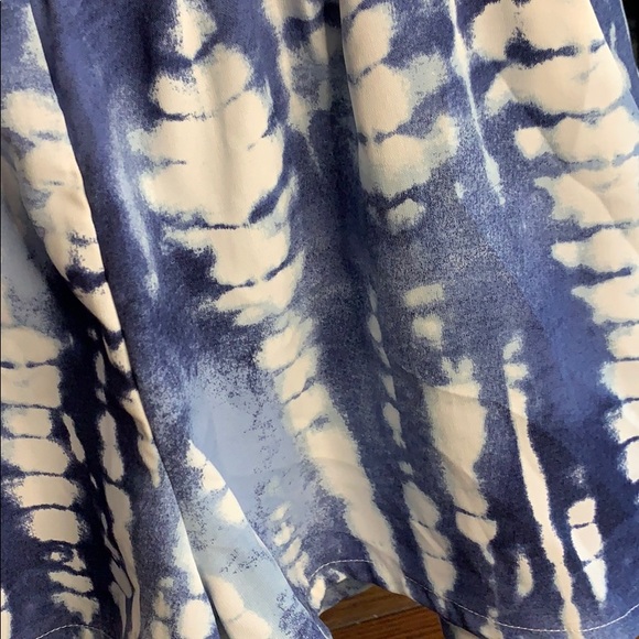 New Tyche blue white shorts size medium - Picture 2 of 7